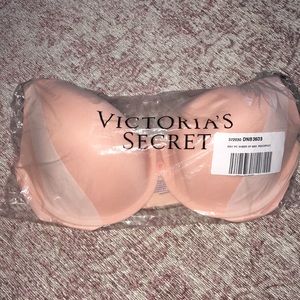 Victoria’s Secret Bra
